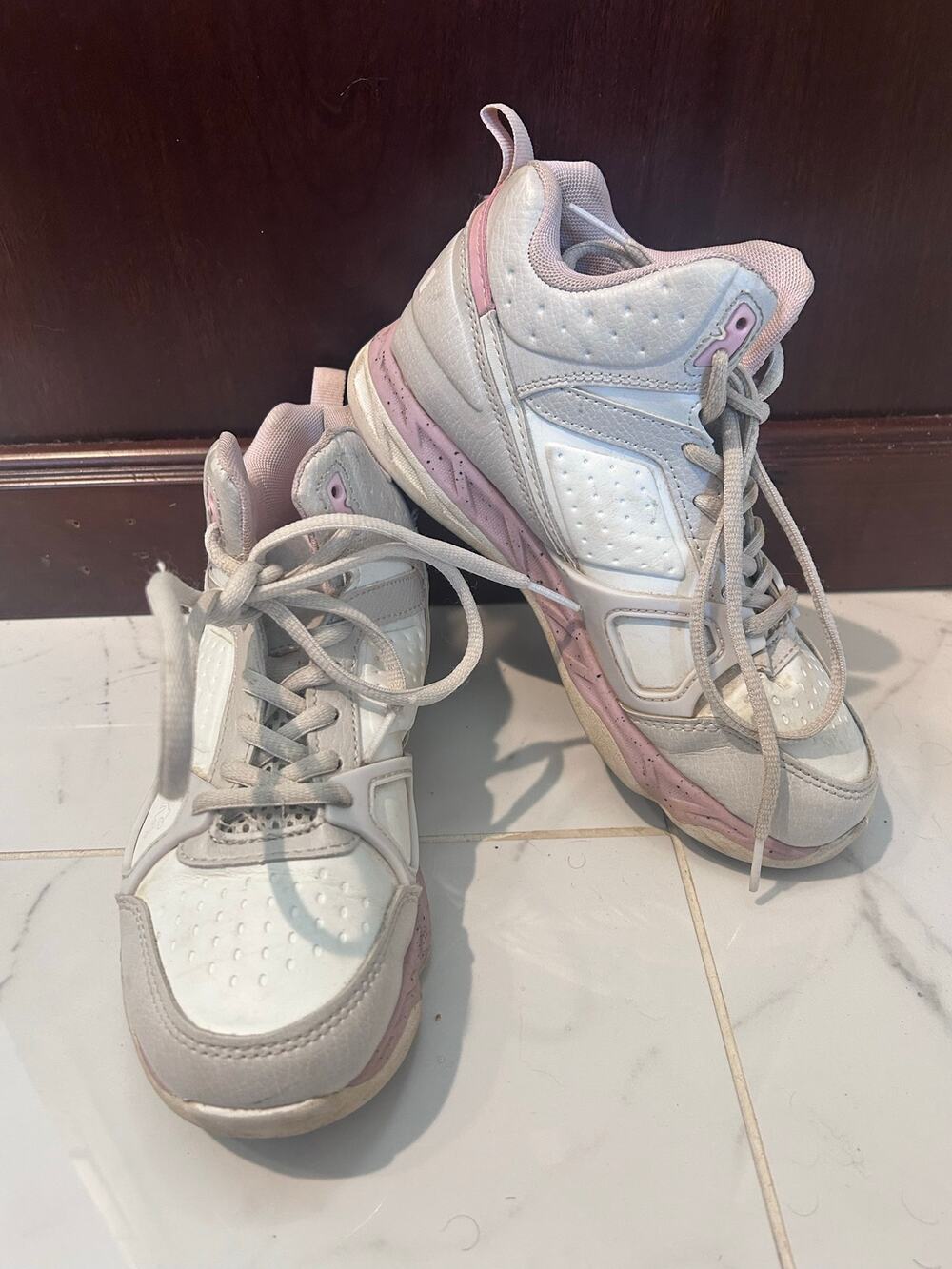 AND1 Assist 6.0 Youth Girls High Top Basketball Sneakers Size 3 Athleisure